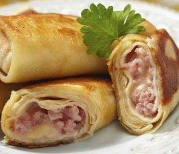 Crepes Stuffed with Turkey Ham and Cheese